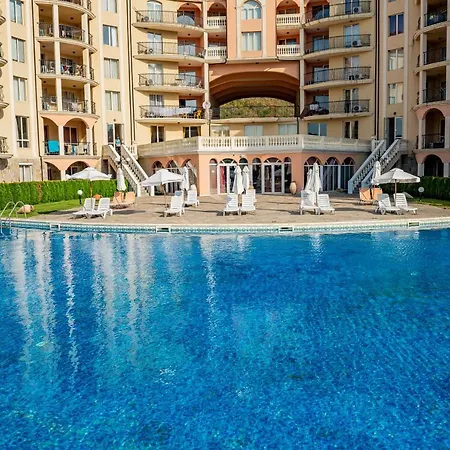 Menada Negresco 아파트호텔 2*